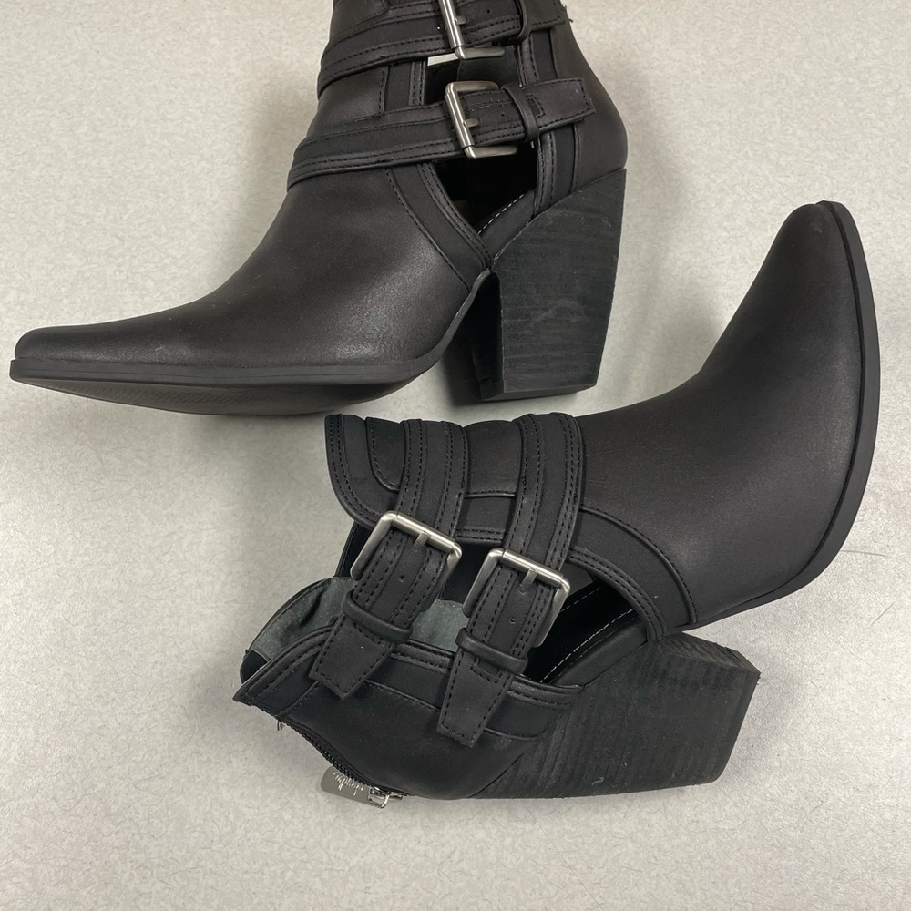 Charles by Charles David Black Naval Bootie